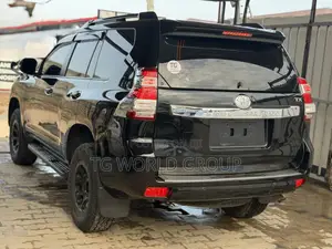 Toyota Land Cruiser Prado 2.8 D-4D 2015 Black