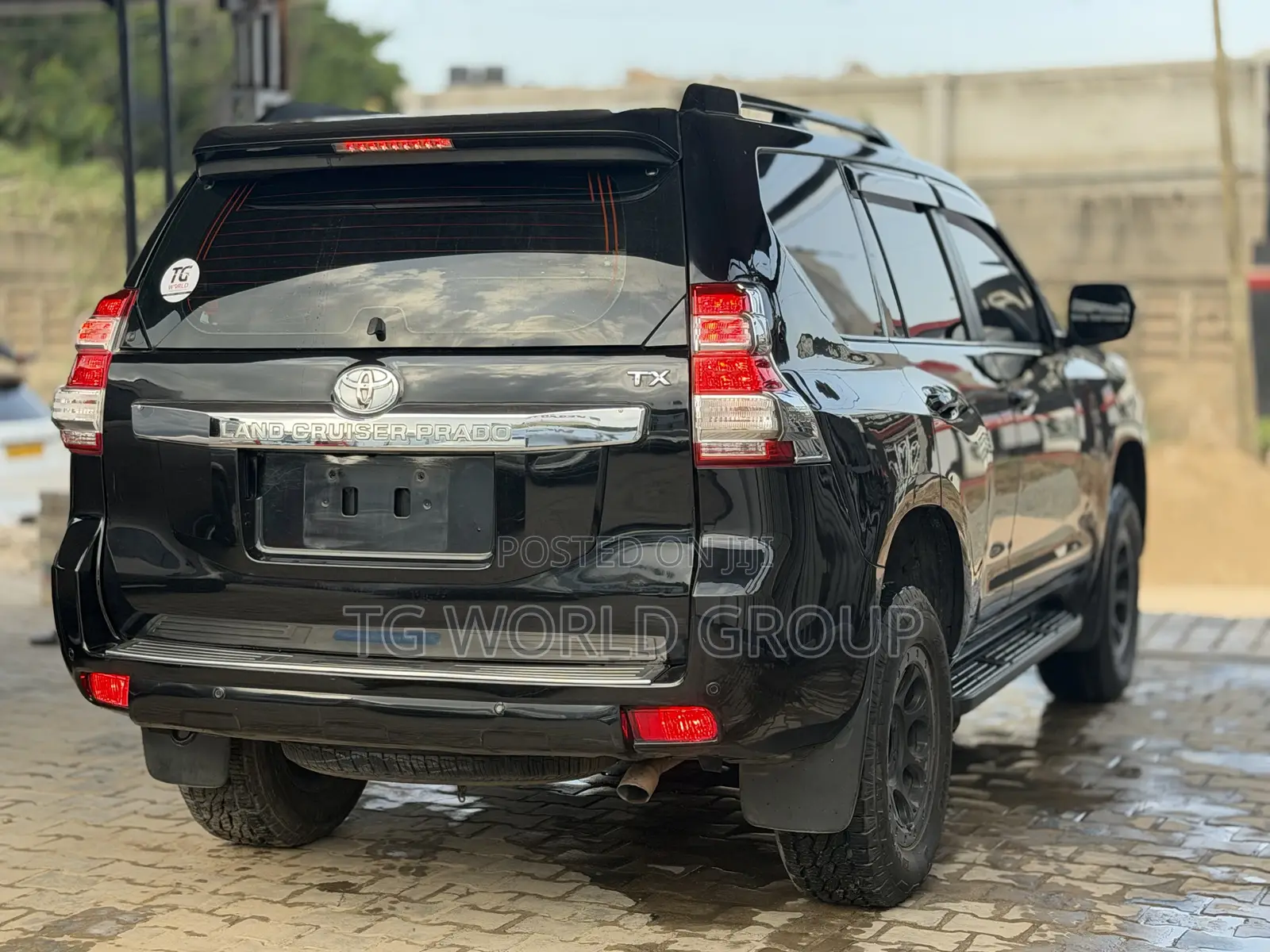 Toyota Land Cruiser Prado 2.8 D-4D 2015 Black