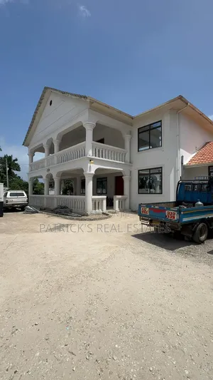 5bdrm House in Patricks Real Estate, Mbezi Beach for sale