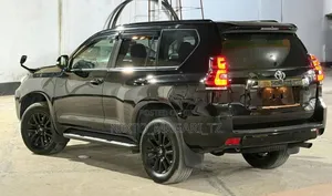 Toyota Land Cruiser Prado 2021 Black