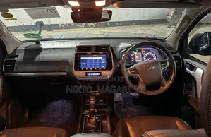 Toyota Land Cruiser Prado 2021 Black