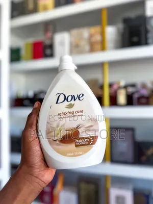 Dove Deeply Nourishing Body Wash,