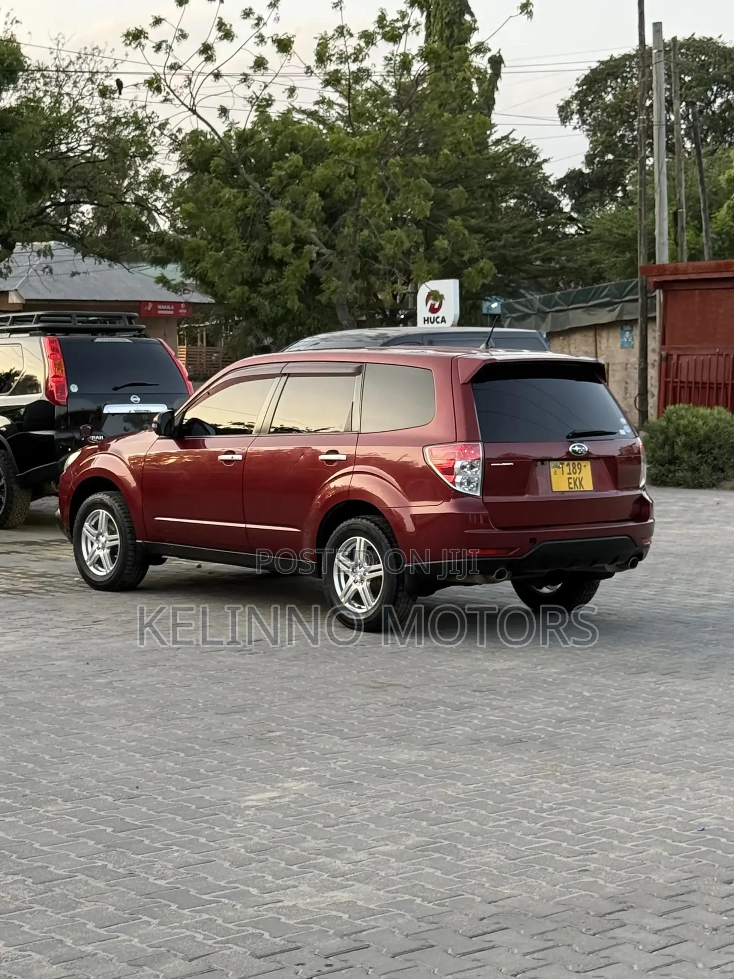 Subaru Forester 2011 Maroon
