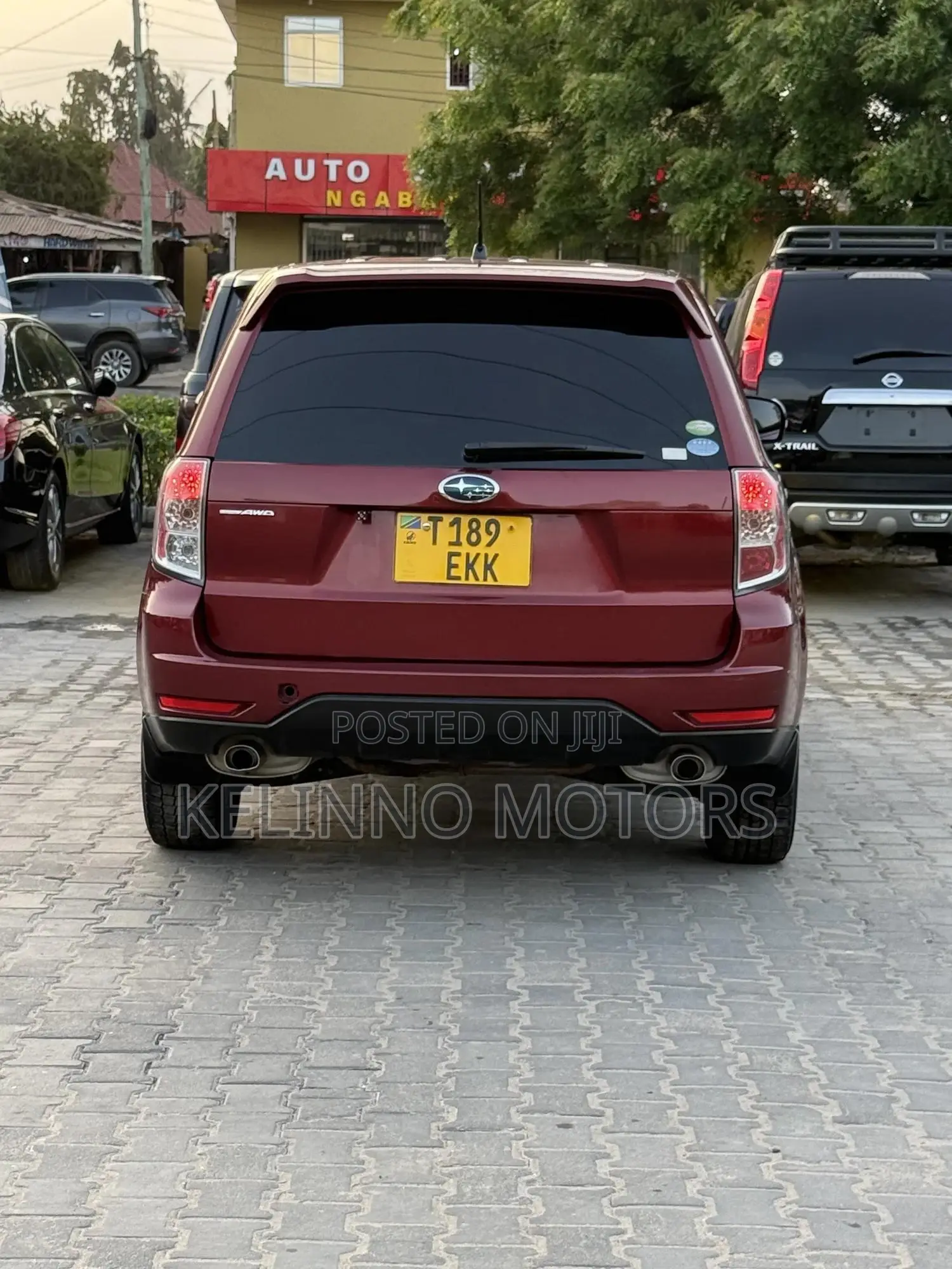 Subaru Forester 2011 Maroon