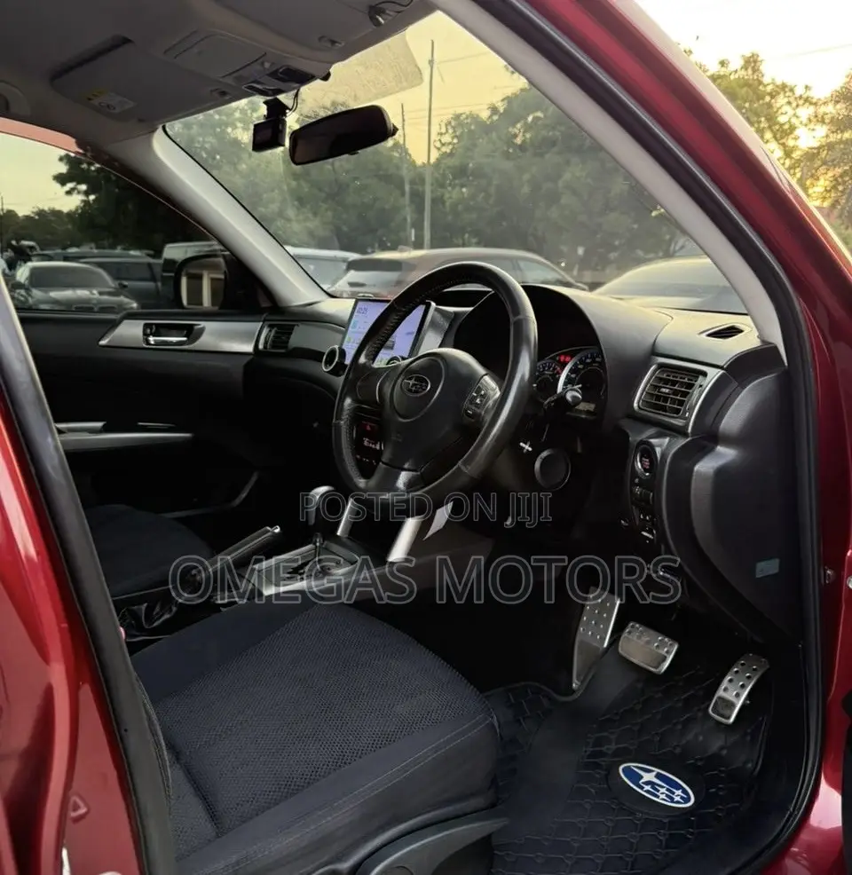 Subaru Forester 2011 Maroon