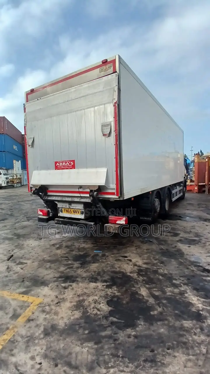 2015 Scania P380 Refrigerator Truck