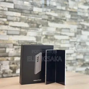 New Samsung Galaxy Z Fold6 256 GB Silver
