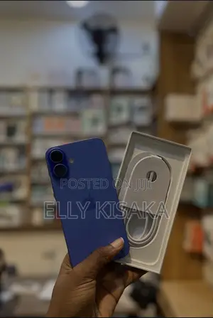 New Apple iPhone 16 256 GB Blue