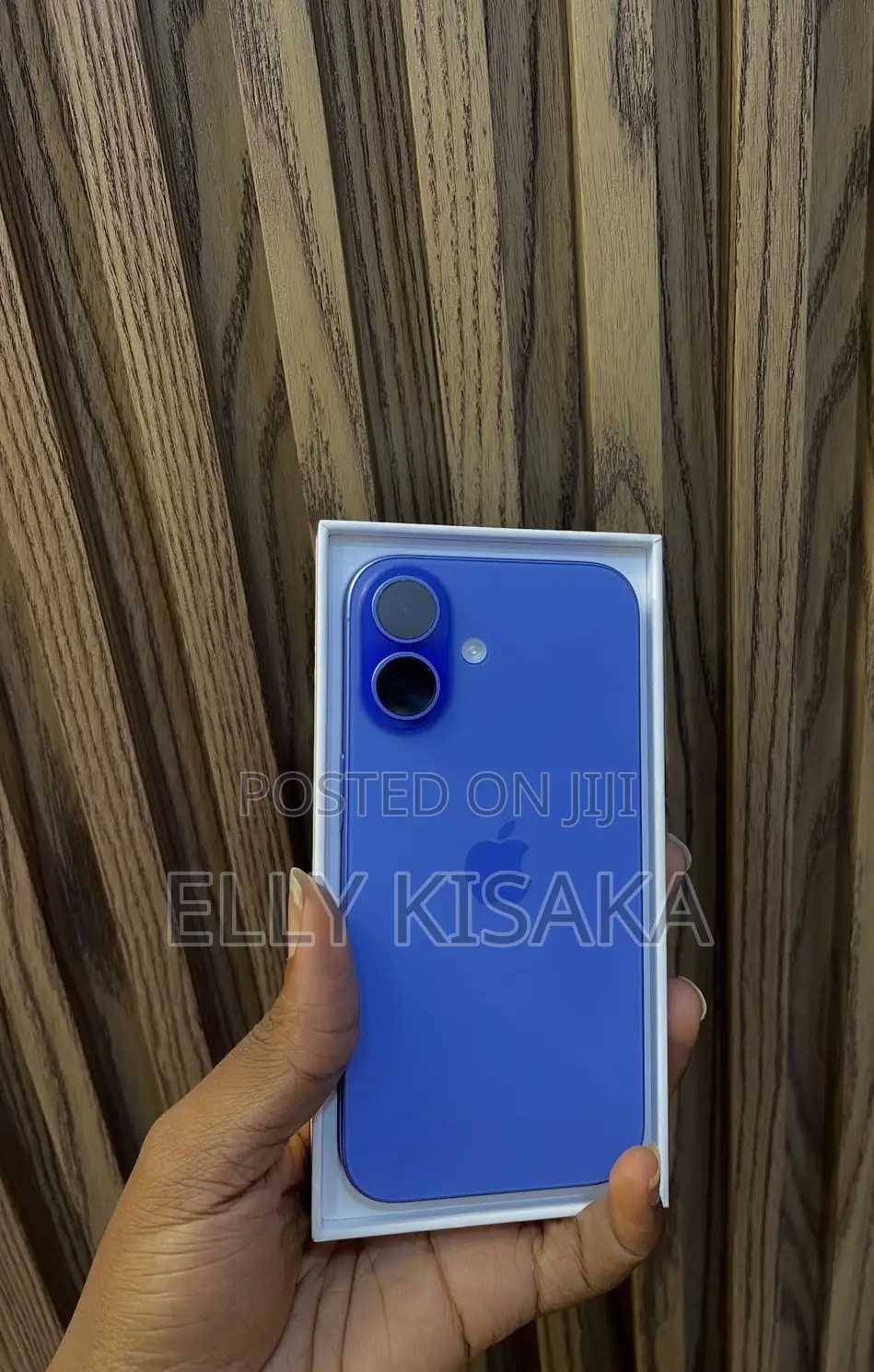 New Apple iPhone 16 256 GB Blue