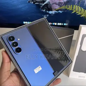 New Samsung Galaxy Z Fold7 256 GB Blue