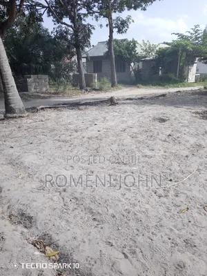 Kiwanja Sqmita 300 Kinauzwa Milioni 5.8 Majohe Chuo Rada.