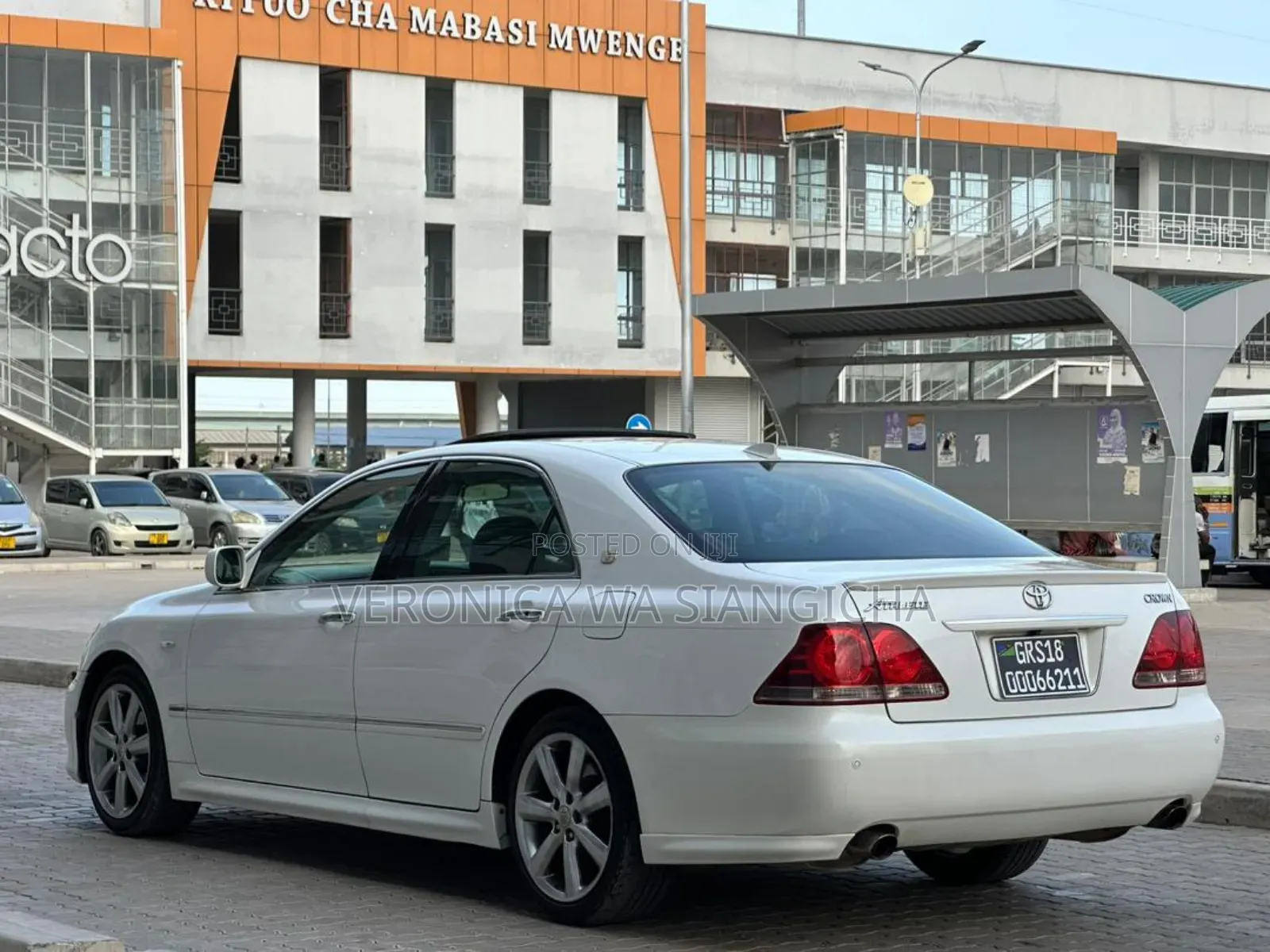 Toyota Crown 2007 White