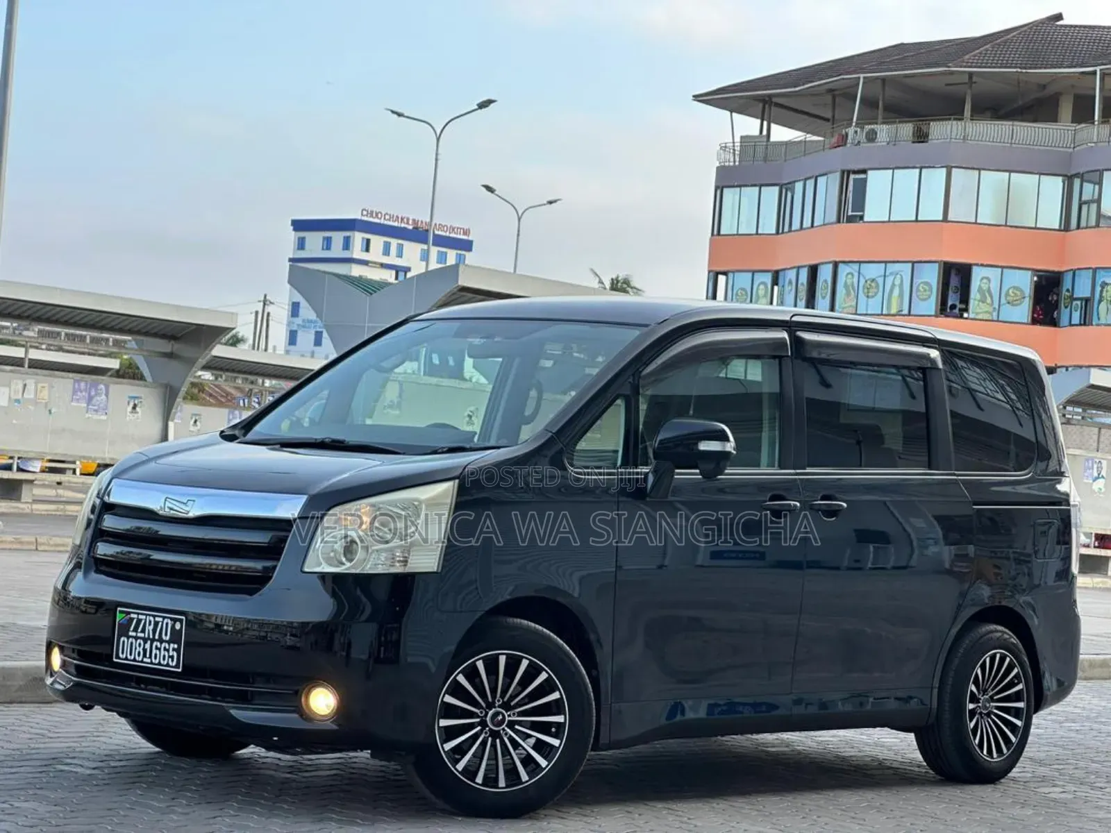 Toyota Noah 2008 Black