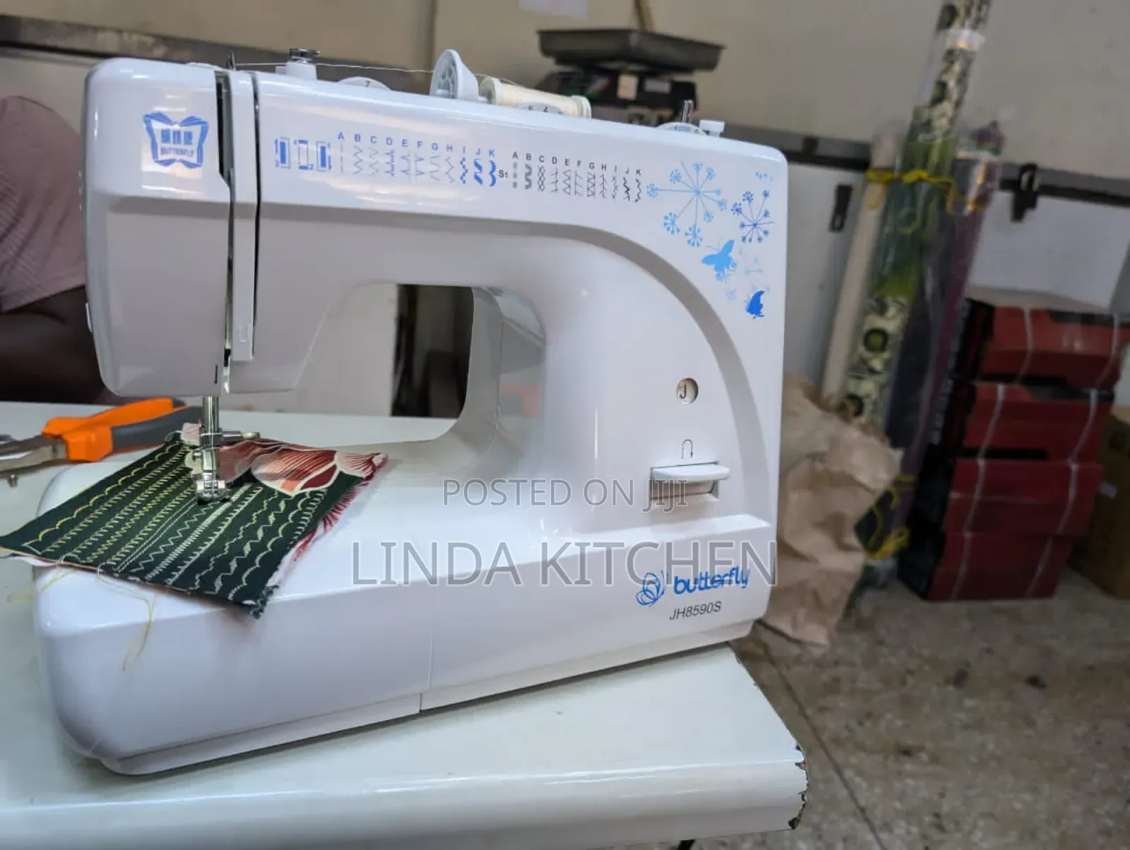Butterfly Multifunction Sewing Machine