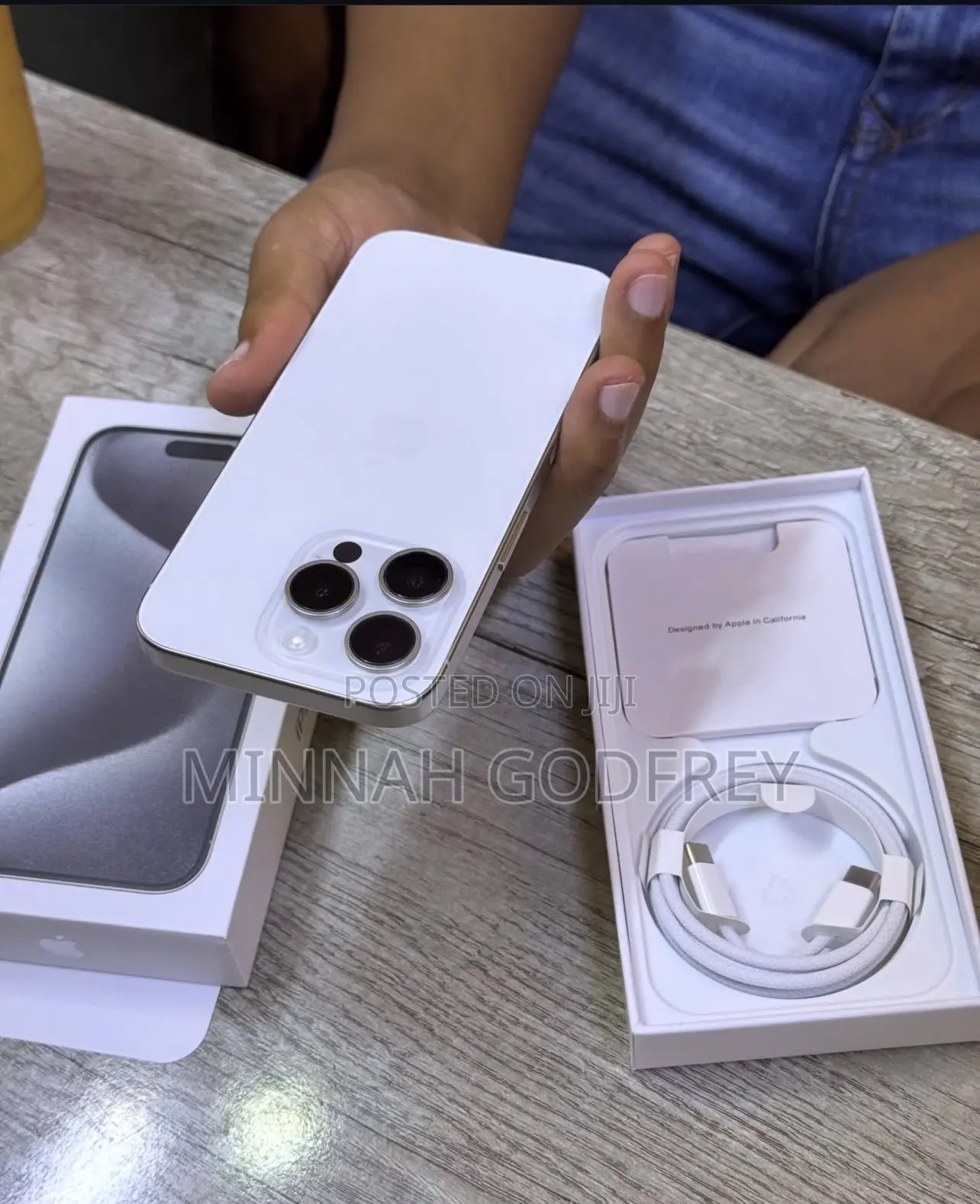 New Apple iPhone 15 Pro Max 256 GB White