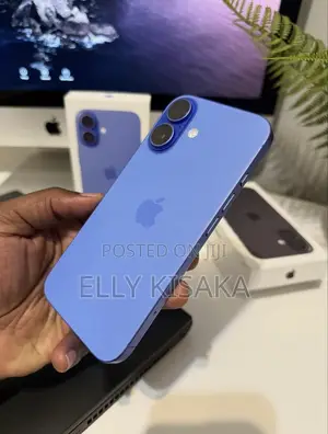 New Apple iPhone 16 128 GB Blue