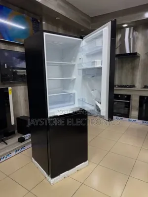 Hisense 223l Double Door Refrigerator Water Dispenser Tshs 850,000/-