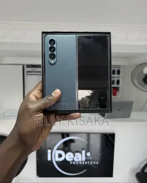 New Samsung Galaxy Z Fold4 256 GB Gray
