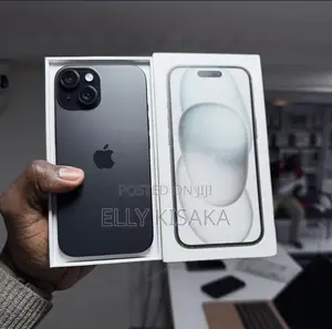 New Apple iPhone 15 256 GB Black
