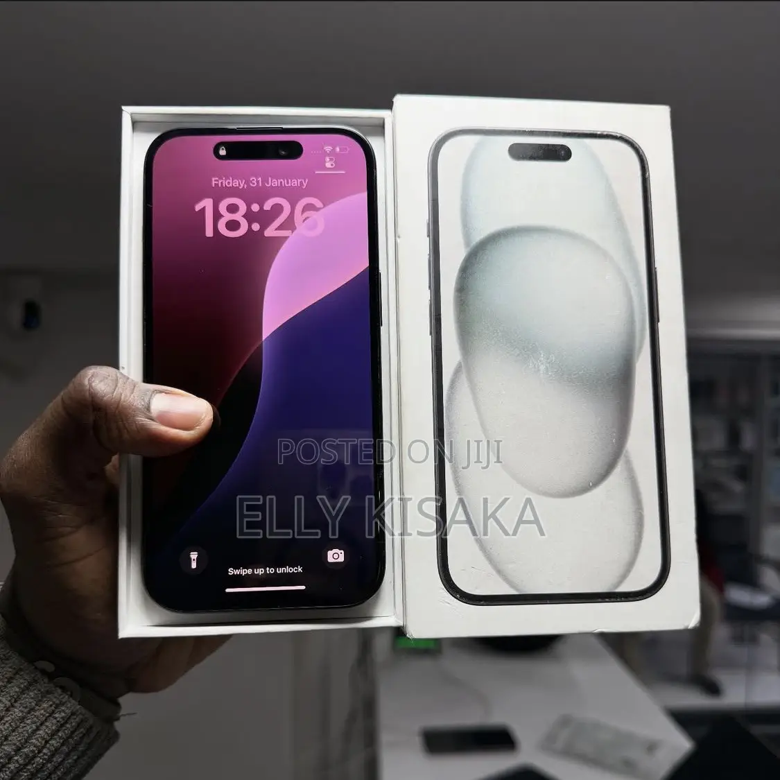 New Apple iPhone 15 256 GB Black
