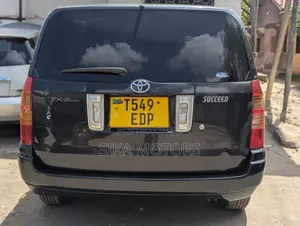 Toyota Succeed 2002 Black