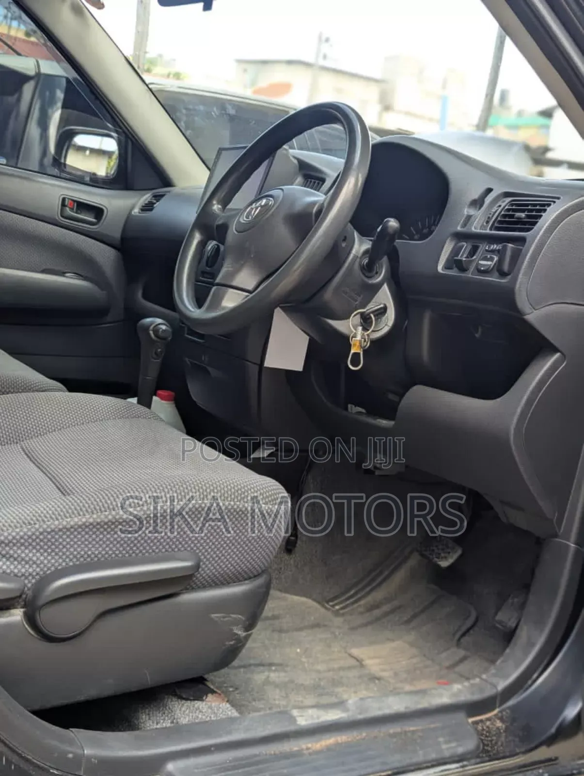 Toyota Succeed 2002 Black