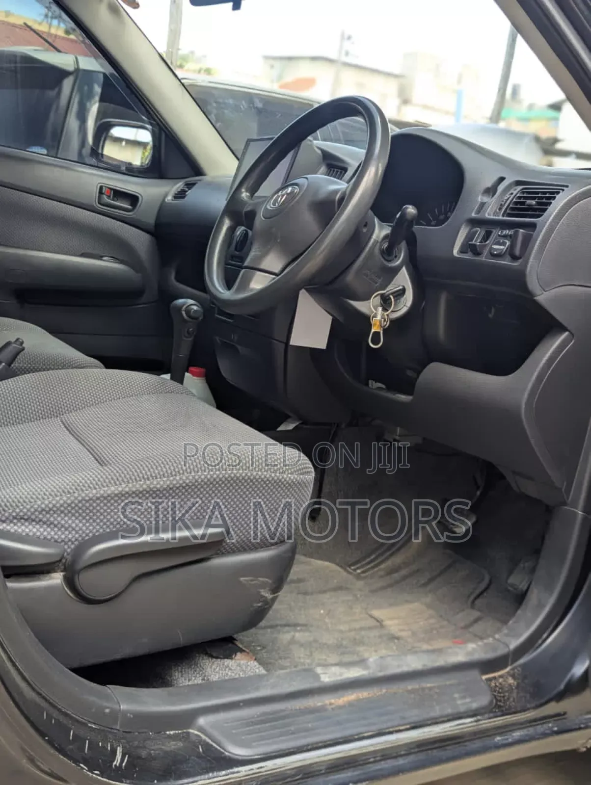 Toyota Succeed 2002 Black