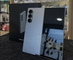 New Samsung Galaxy Z Fold6 256 GB Silver