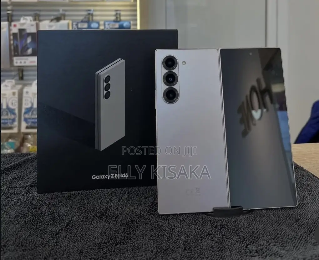 New Samsung Galaxy Z Fold6 256 GB Silver