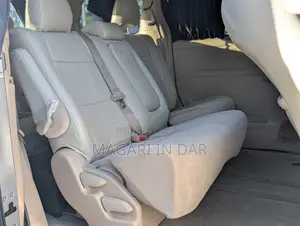 Toyota Alphard 2008 Silver
