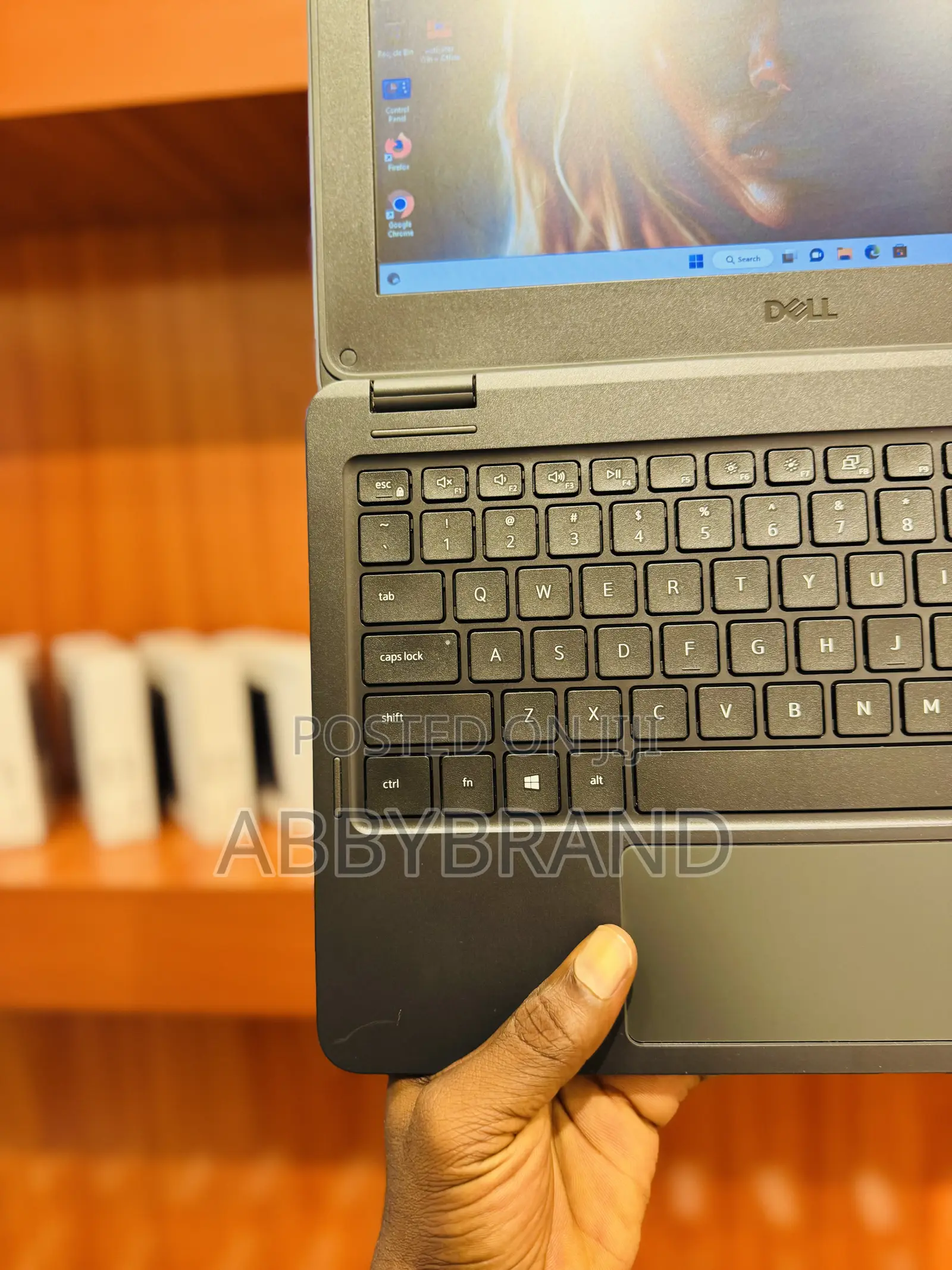 Laptop Dell Latitude 3120 8GB Intel SSD 128GB