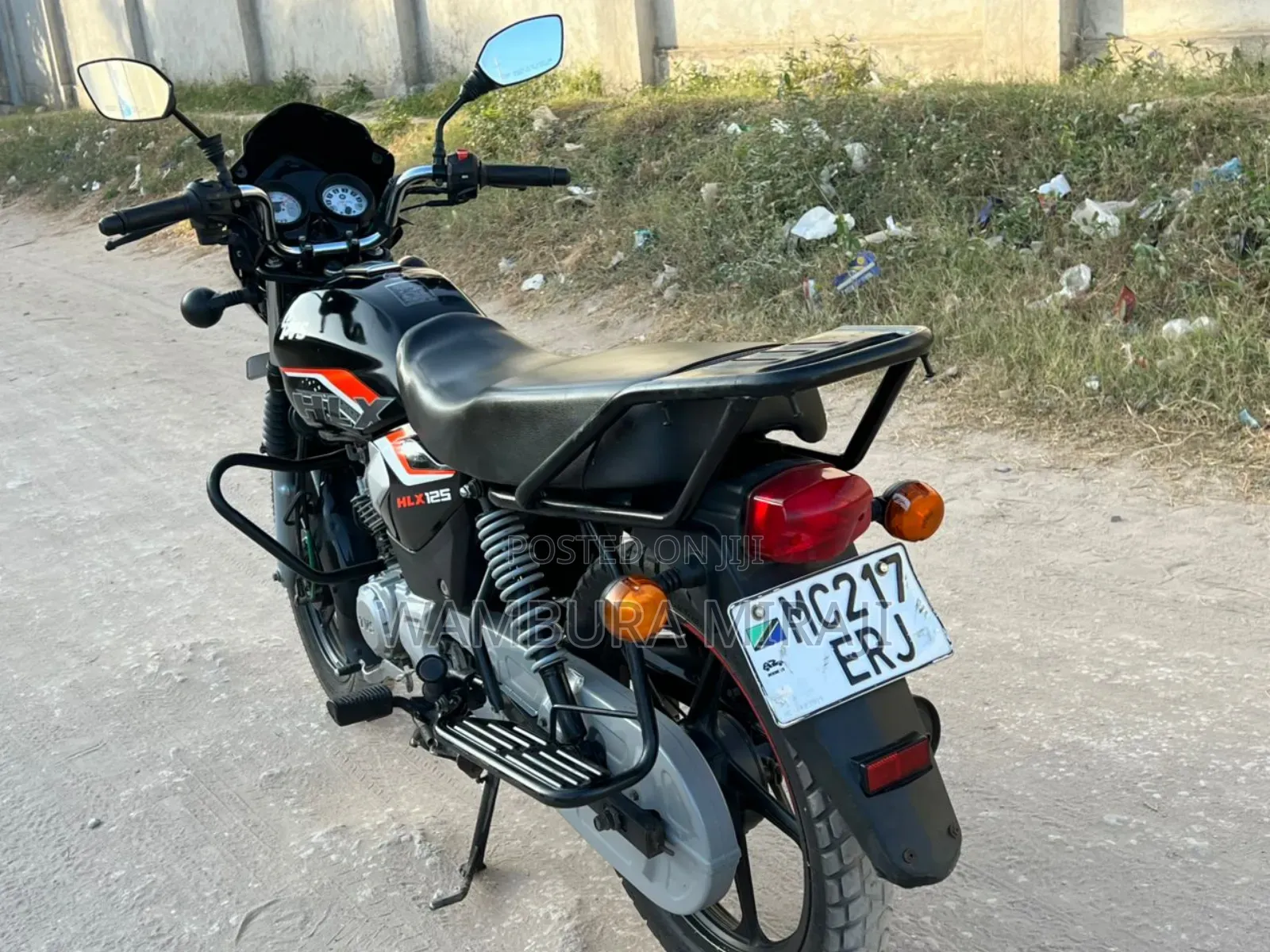 TVS 2025 Black