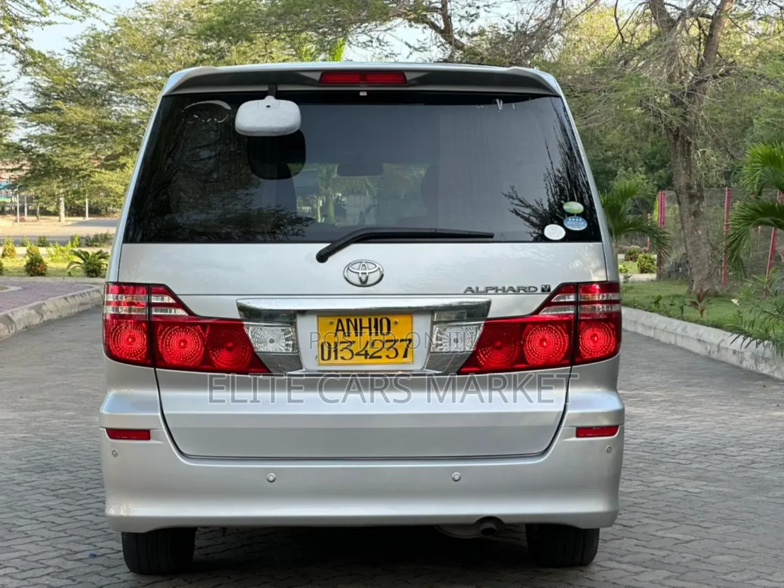 Toyota Alphard 2007 Silver