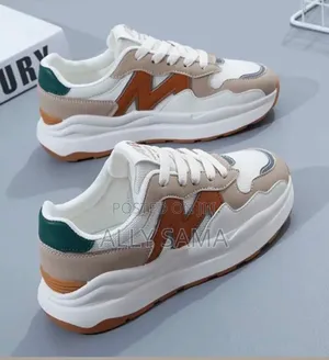 Womens Sneakers New Balance Material Leather
