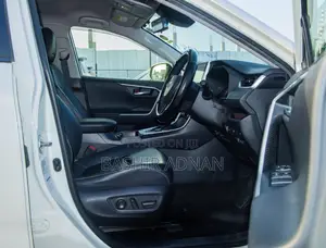 Toyota RAV4 2020 White