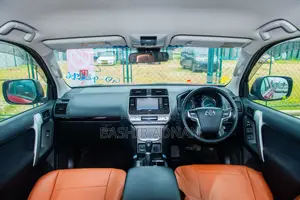Toyota Land Cruiser Prado 2.8 2020 Red