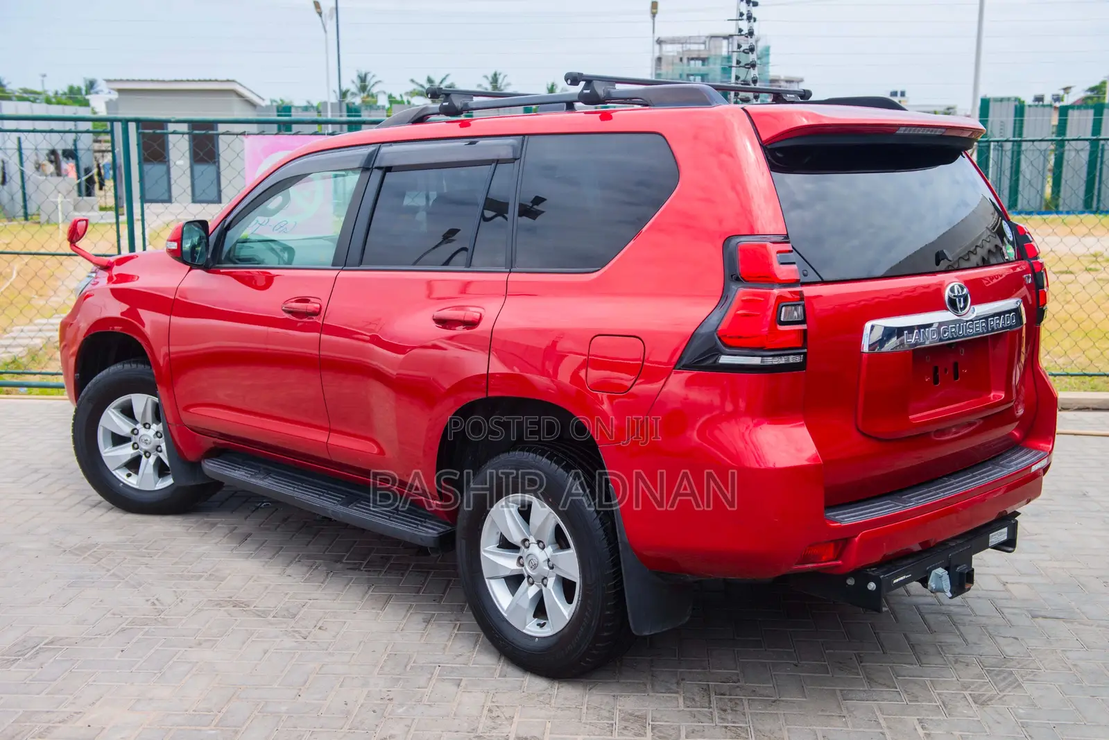 Toyota Land Cruiser Prado 2.8 2020 Red