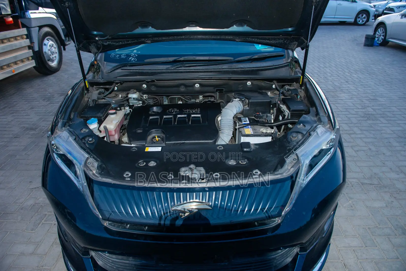 Toyota Harrier 2.0 2016 Blue