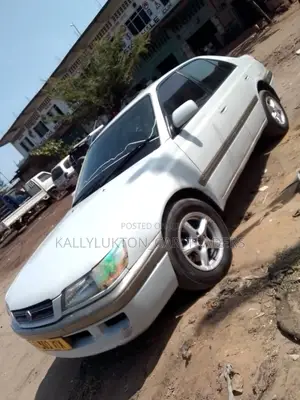 Toyota Corona Premio 1998 White