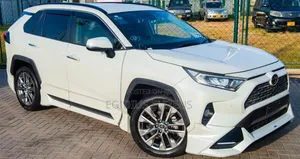 Toyota RAV4 2020 White