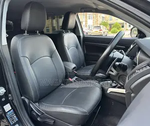 Mitsubishi RVR 2.0 2012 Black
