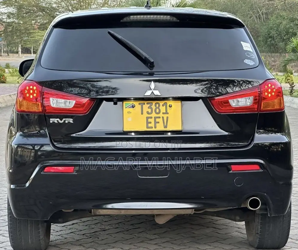 Mitsubishi RVR 2.0 2012 Black