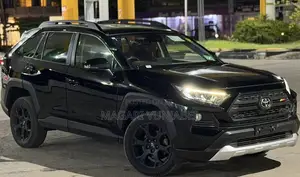 Toyota RAV4 2020 Matt Black