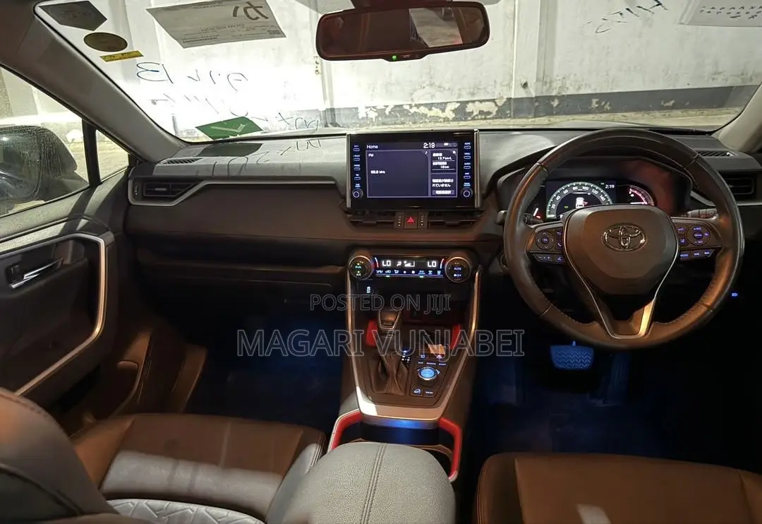 Toyota RAV4 2020 Matt Black