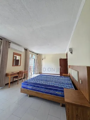 Furnished 3bdrm Villa in Oysterbay for rent