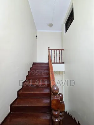 Furnished 3bdrm Villa in Oysterbay for rent