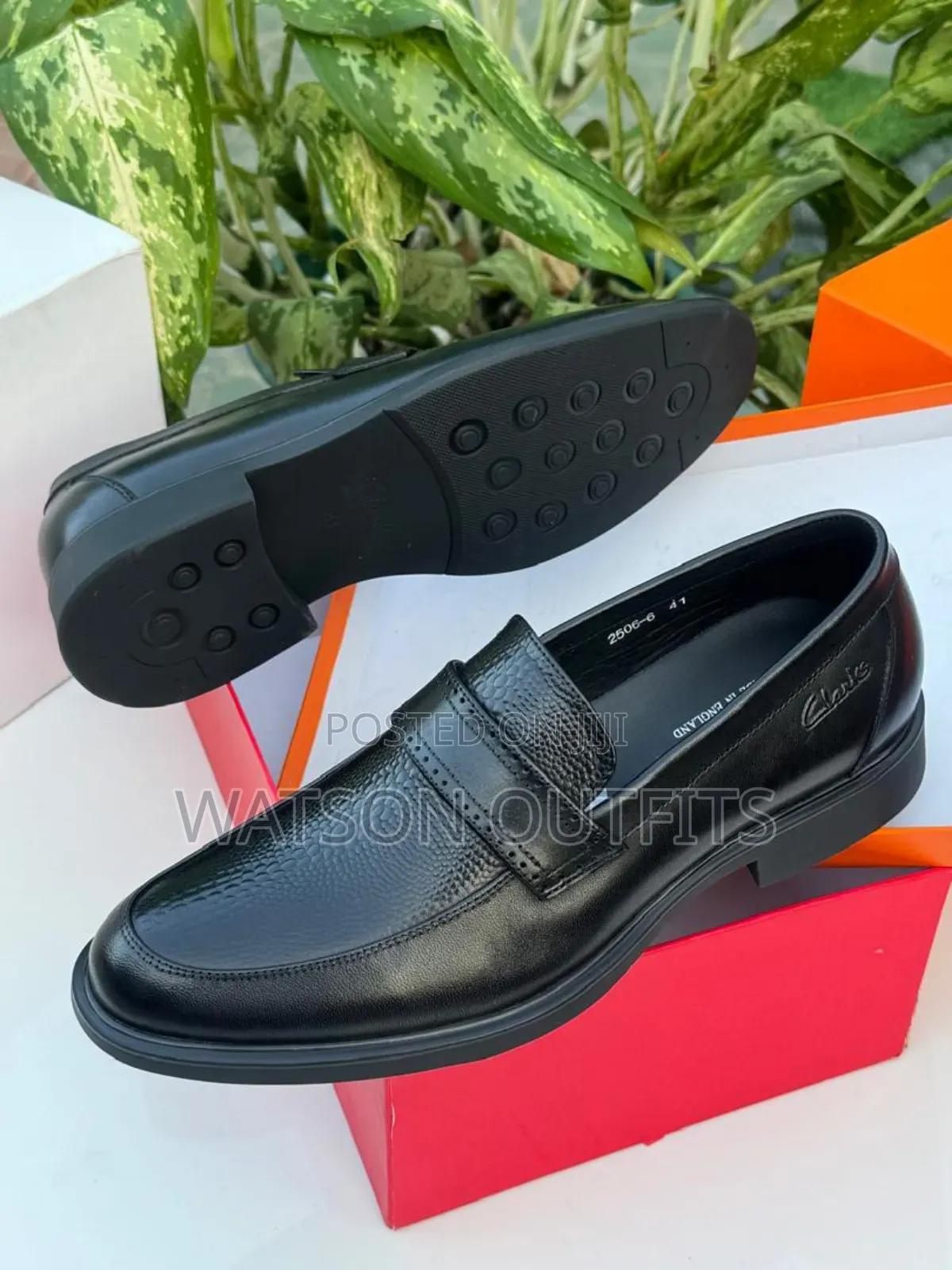 Men's Leather Shoes Uniquely Very Clarks