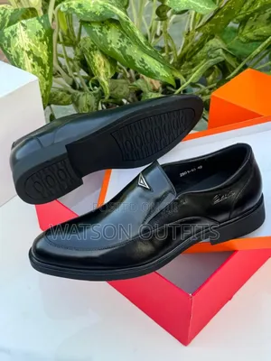 Men's Leather Shoes Uniquely Very Clarks