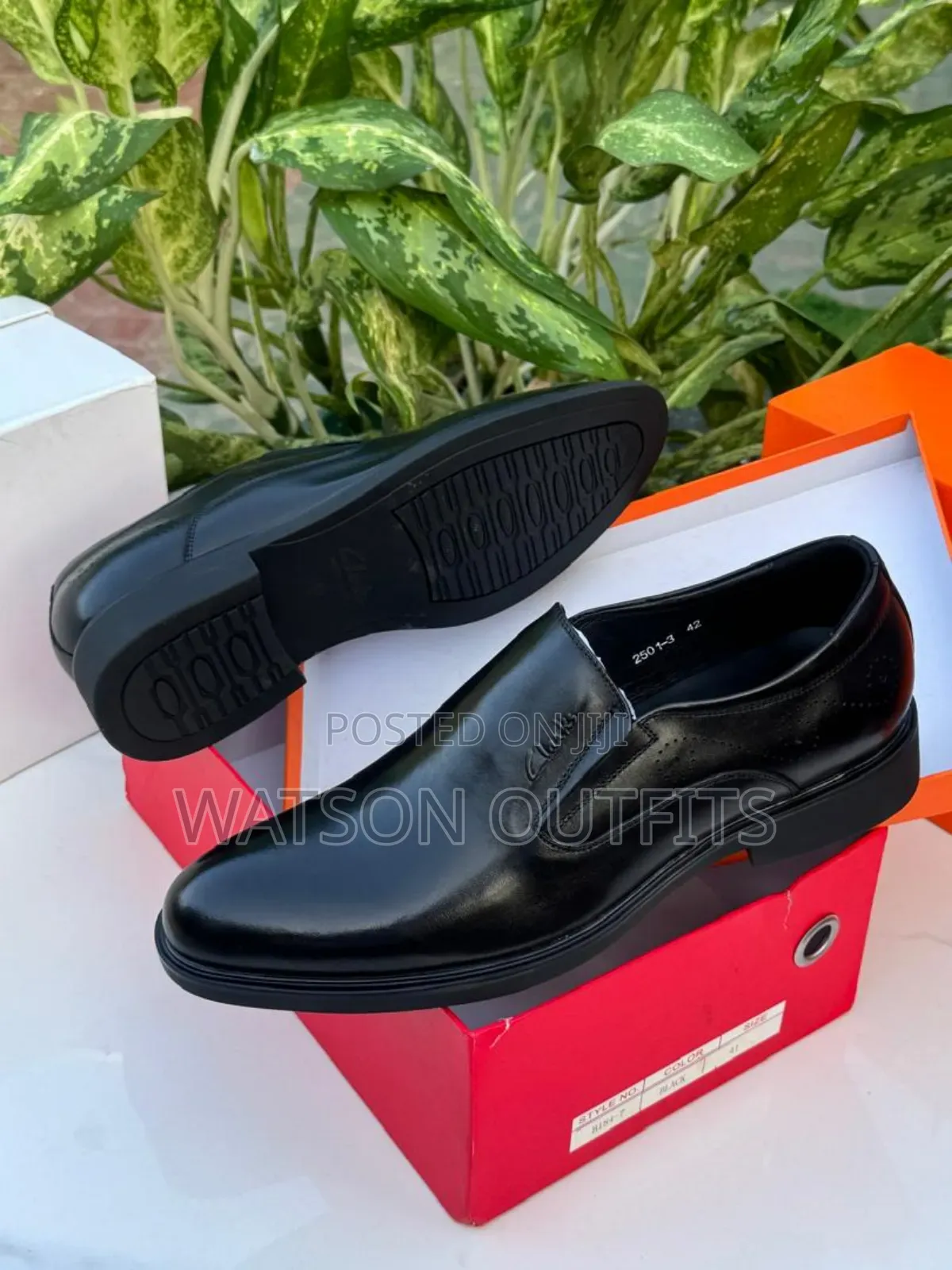 Men's Leather Shoes Uniquely Very Clarks