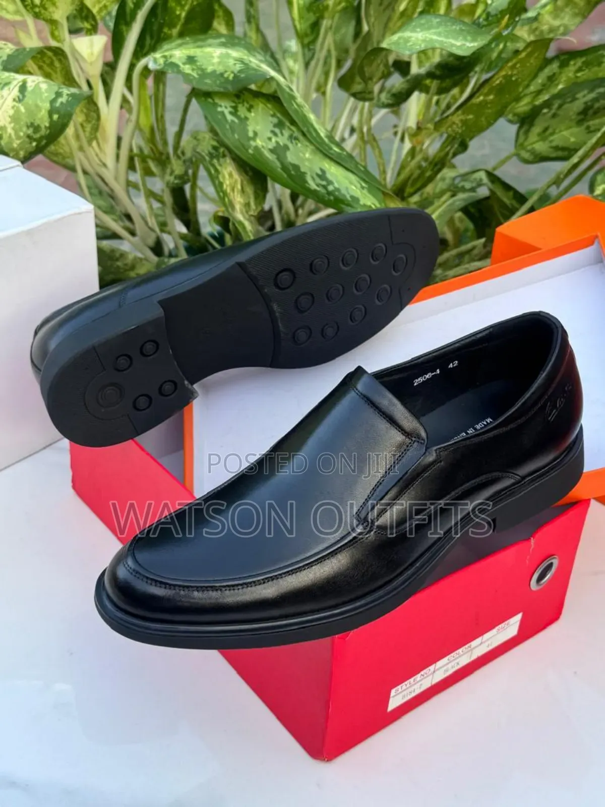 Men's Leather Shoes Uniquely Very Clarks